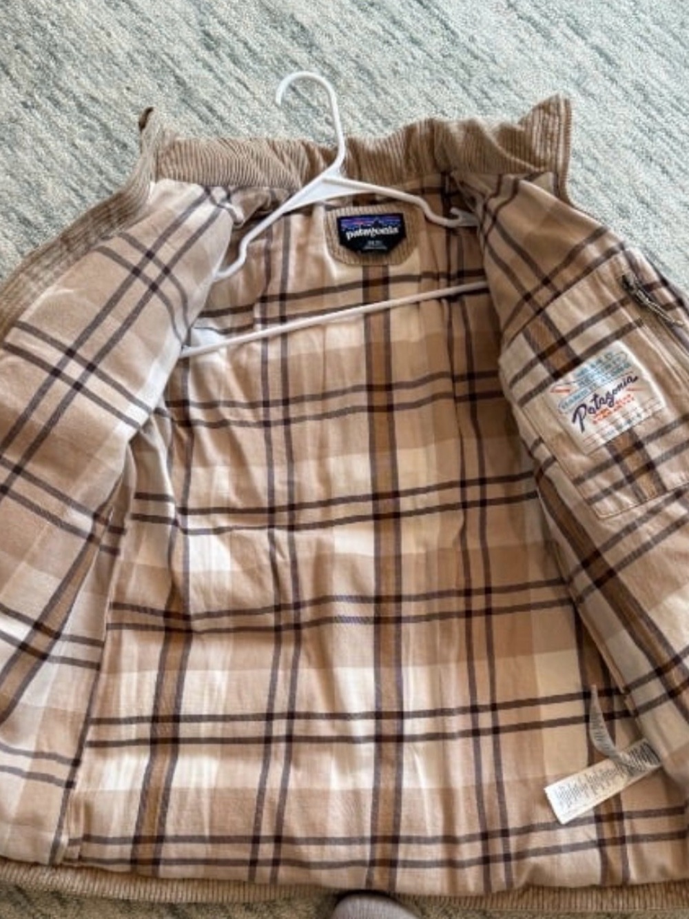 PATAGONIA Women's Cord Fjord Coat - Picture 4 of 6